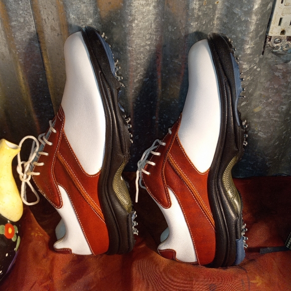 Footjoy Golf Shoes - Picture 5 of 6
